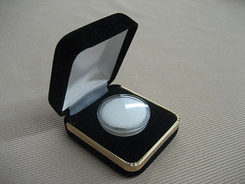 Box with Presentation Box
